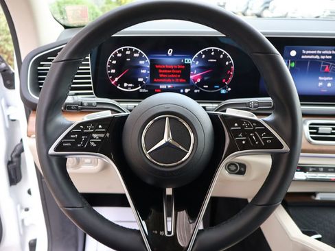 Certified 2026 Mercedes-Benz GLE 350 4MATIC image 33