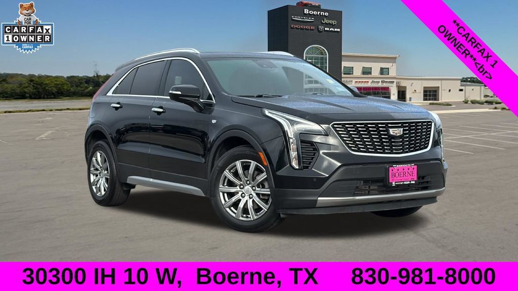 Used 2021 Cadillac XT4 Premium Luxury w/ Cold Weather Package FWD image 1