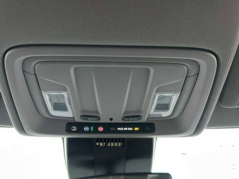 Used 2024 Chevrolet Silverado 2500 LT image 29