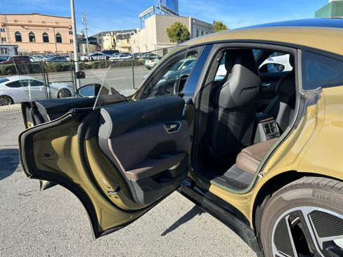 Used 2023 Audi RS e-tron GT w/ Carbon Performance Package image 61