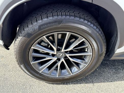 Used 2022 Lexus NX 350 AWD image 12