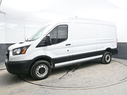 Used 2024 Ford Transit 250 148 Medium Roof image 3