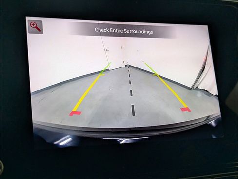 Used 2022 Jeep Wagoneer Series III w/ Flexible Seating Group image 15