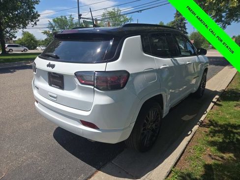Used 2022 Jeep Compass High Altitude AWD/4WD image 30