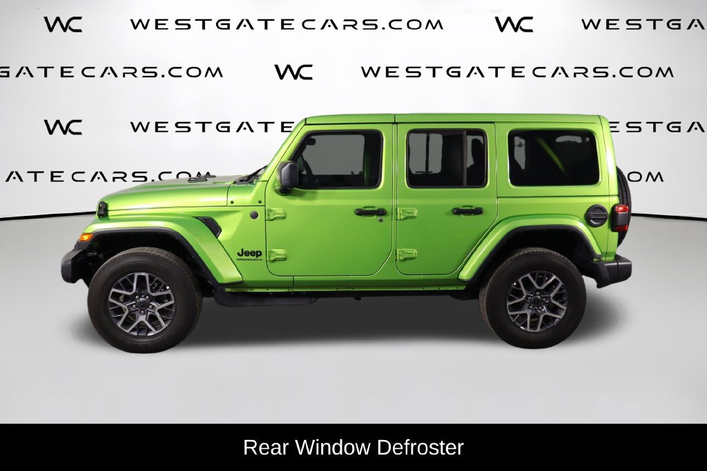 Used 2026 Jeep Wrangler Unlimited Sahara AWD/4WD image 5