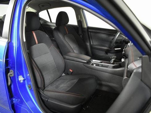 Certified 2024 Nissan Sentra SR image 37