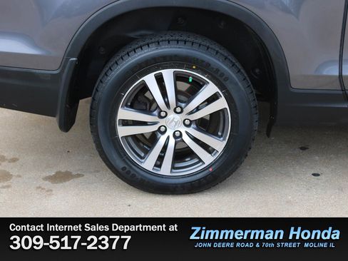 Certified 2017 Honda Ridgeline RTS image 22