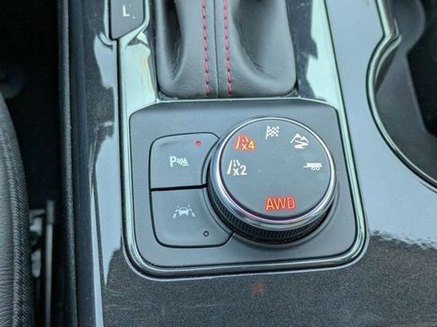 Used 2020 Chevrolet Blazer RS AWD/4WD image 35