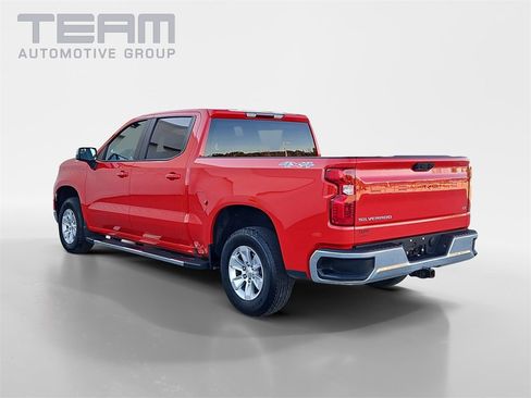 Used 2022 Chevrolet Silverado 1500 LT w/ Protection Package image 5