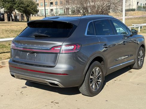 Used 2021 Lincoln Nautilus Reserve image 4