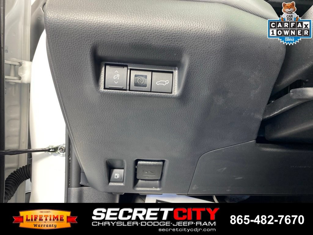 Used 2026 Toyota RAV4 AWD image 13