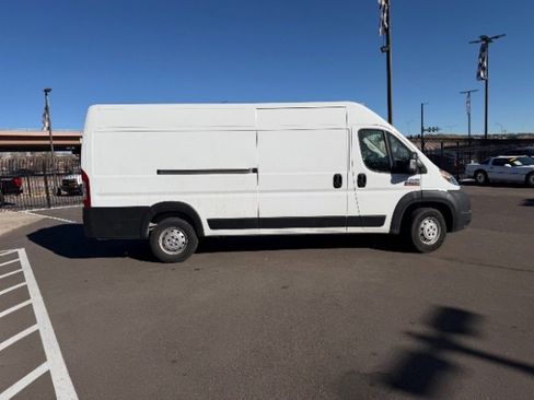 Used 2022 RAM ProMaster 3500 w/ Premium Convenience Group image 13