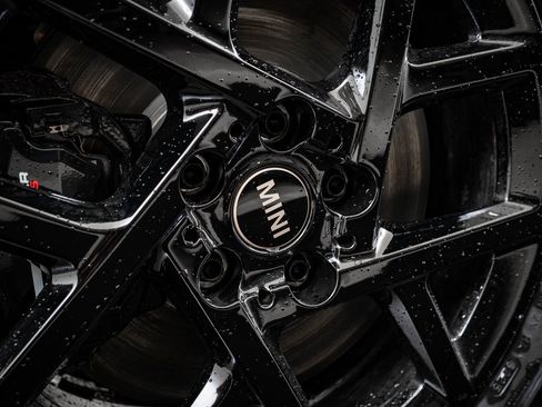 New 2026 MINI Cooper S image 9