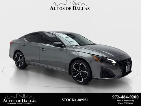 Used 2023 Nissan Altima 2.5 SR w/ SR Premium Package AWD/4WD image 1