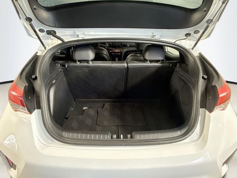 Used 2020 Hyundai Veloster 2.0 Premium FWD image 34