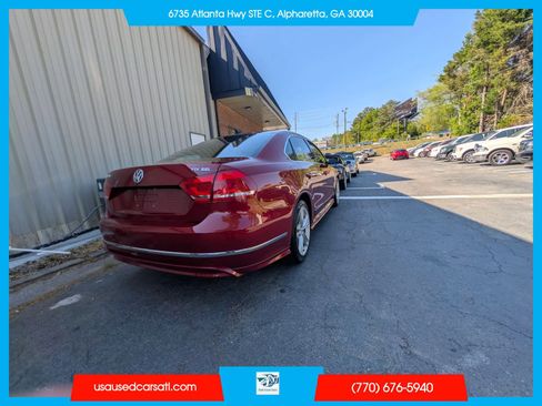 Used 2015 Volkswagen Passat TDI SEL Premium image 1