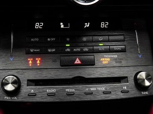 Used 2024 Lexus RC 300 w/ Premium Package image 21