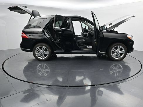 Used 2015 Mercedes-Benz ML 350 4MATIC image 37