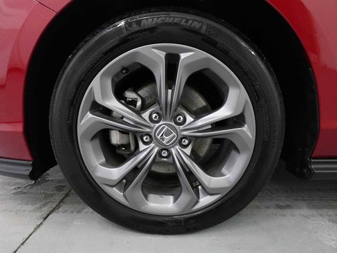 Certified 2024 Honda Accord EX image 9