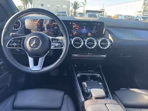 Used 2023 Mercedes-Benz GLA 250 image 16
