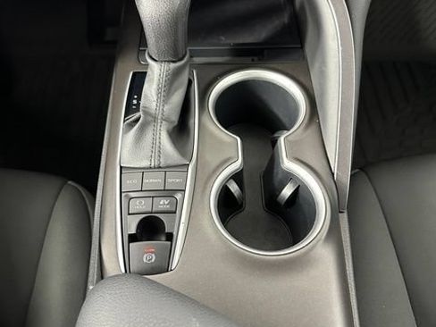 Used 2023 Toyota Camry LE FWD image 18
