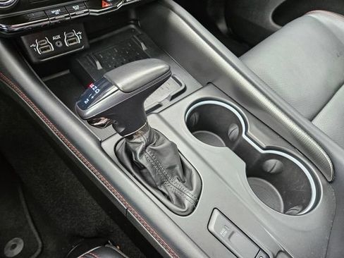 Used 2025 Dodge Durango R/T AWD/4WD image 36