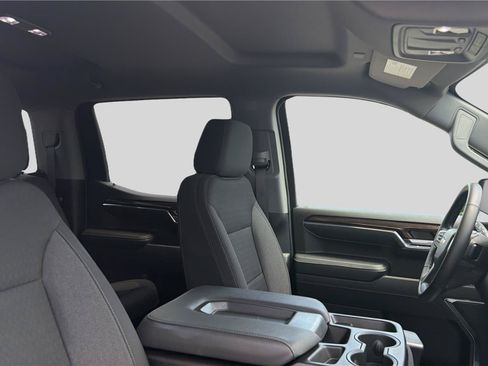 Used 2024 Chevrolet Silverado 1500 LT AWD/4WD image 24
