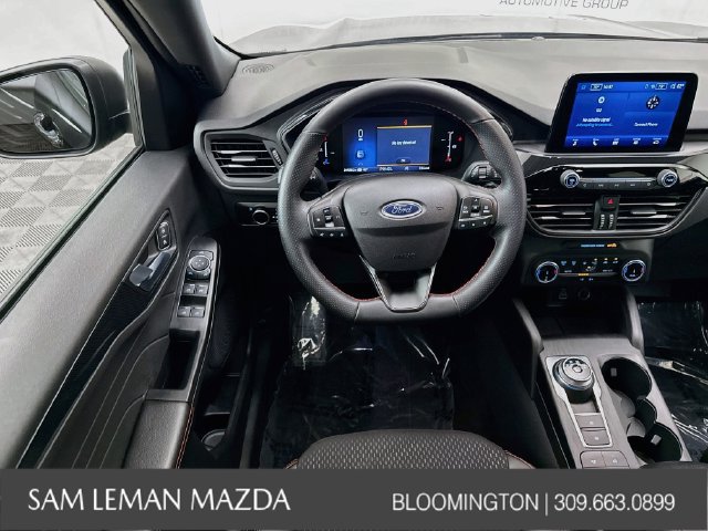 Used 2025 Ford Escape ST-Line AWD/4WD image 21