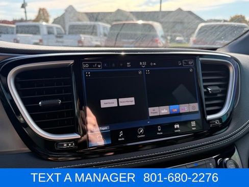 New 2026 Chrysler Pacifica Select w/ S Appearance Package AWD/4WD image 3