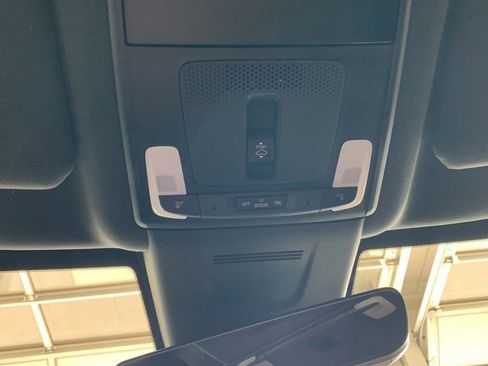 Used 2023 Honda CR-V Sport Touring image 8