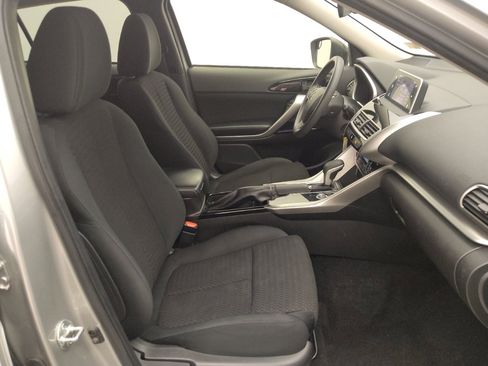 Used 2019 Mitsubishi Eclipse Cross LE image 21