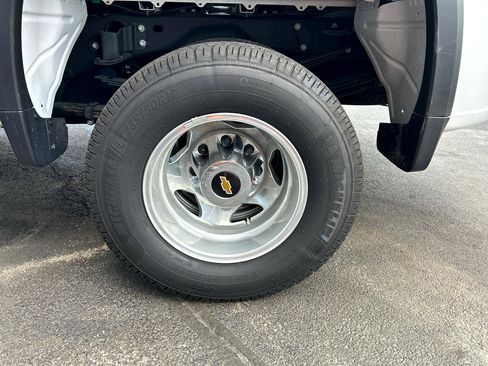 Used 2023 Chevrolet Silverado 3500 High Country image 20