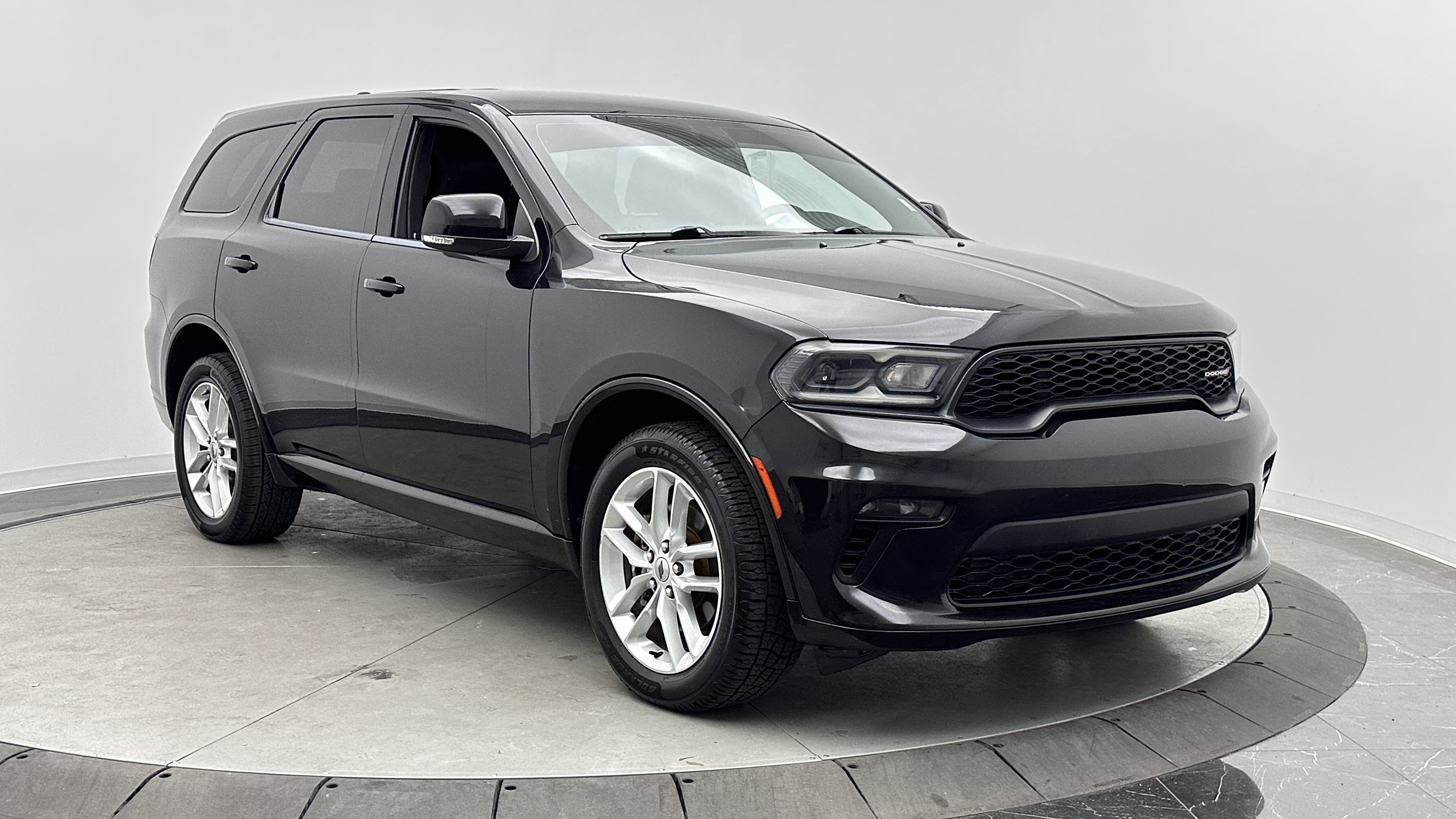 Used 2021 Dodge Durango GT AWD/4WD image 3