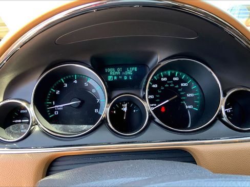 Used 2015 Buick Enclave Premium w/ Experience Buick Package FWD image 25