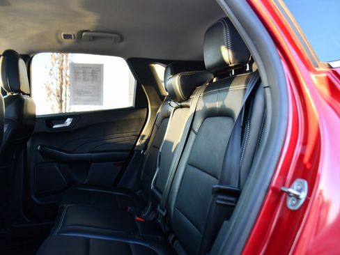 Used 2024 Ford Escape Platinum image 18