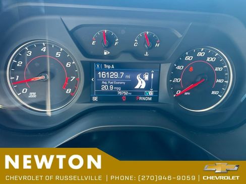 Used 2020 Chevrolet Camaro LT RWD image 18