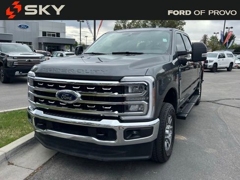 Used 2024 Ford F250 Lariat AWD/4WD image 2