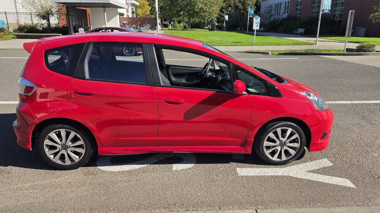 Used 2012 Honda Fit Sport image 4