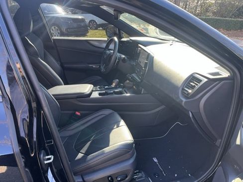 Used 2023 Lexus NX 350 F Sport image 11