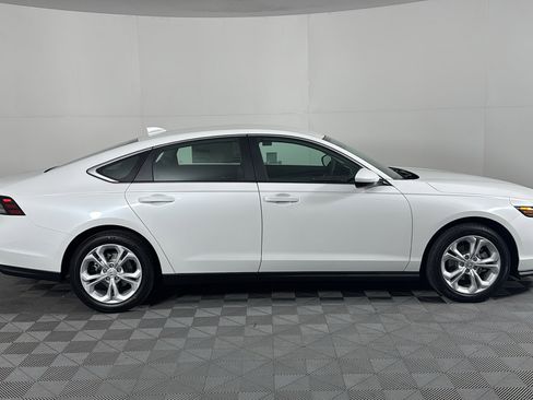 New 2025 Honda Accord LX image 3