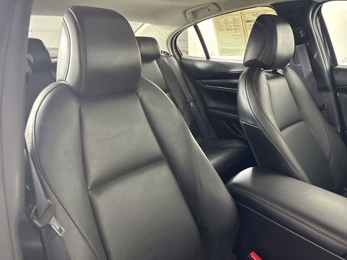 Used 2025 MAZDA MAZDA3 s image 27