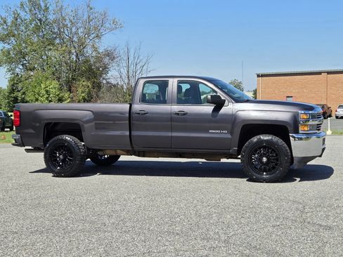 Used 2015 Chevrolet Silverado 2500 W/T AWD/4WD image 5