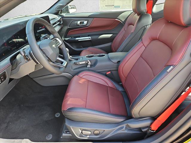 New 2026 Ford Mustang GT Premium w/ GT Performance Package RWD image 4