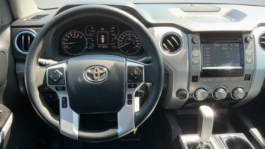 Used 2018 Toyota Tundra SR5 w/ SR5 Upgrade Package AWD/4WD image 9