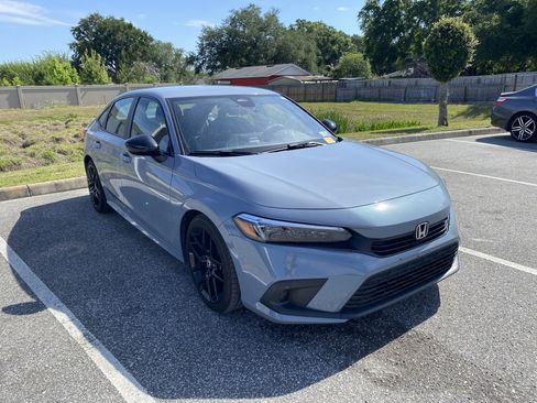 Used 2024 Honda Civic Sport image 5