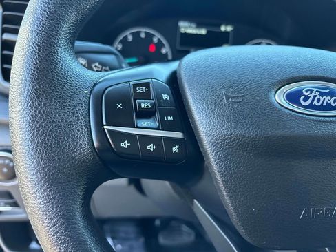 Used 2023 Ford Transit 250 148 High Roof Extended image 18