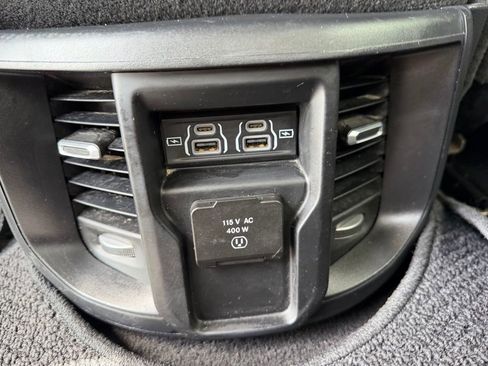 Used 2024 RAM 2500 Laramie w/ Safety Group AWD/4WD image 31
