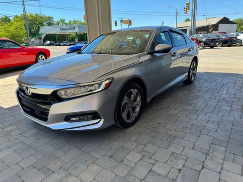 Used 2019 Honda Accord EX-L image 3