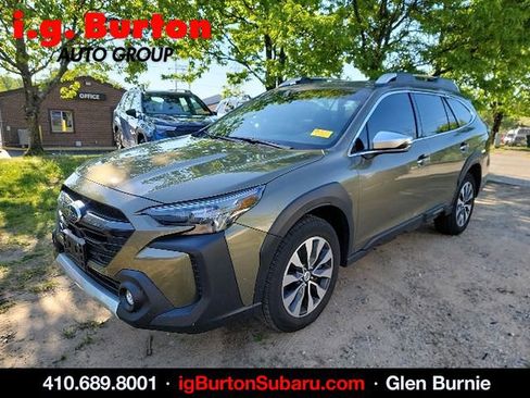 Used 2025 Subaru Outback Touring XT AWD/4WD image 3
