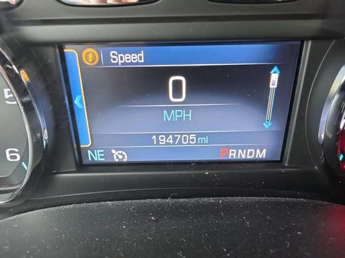 Used 2015 Chevrolet Suburban LT w/ Max Trailering Package AWD/4WD image 5